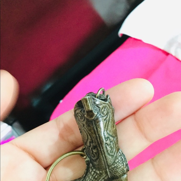 Boot keychain - Picture 4 of 6